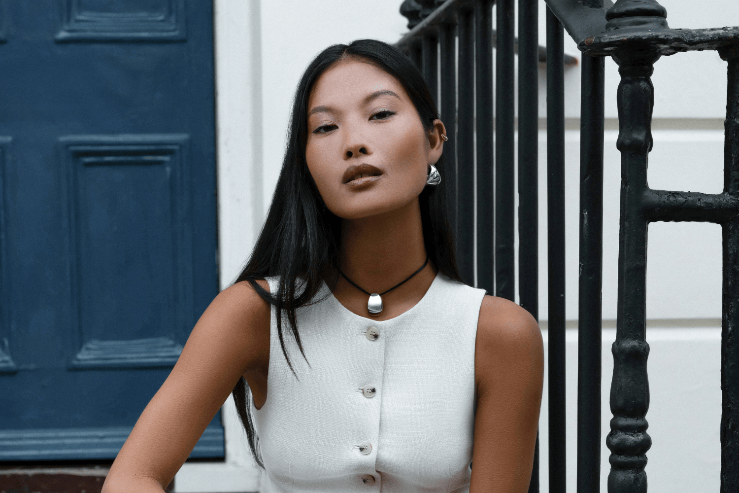 Model wearing The Edit - everyday jewellery
