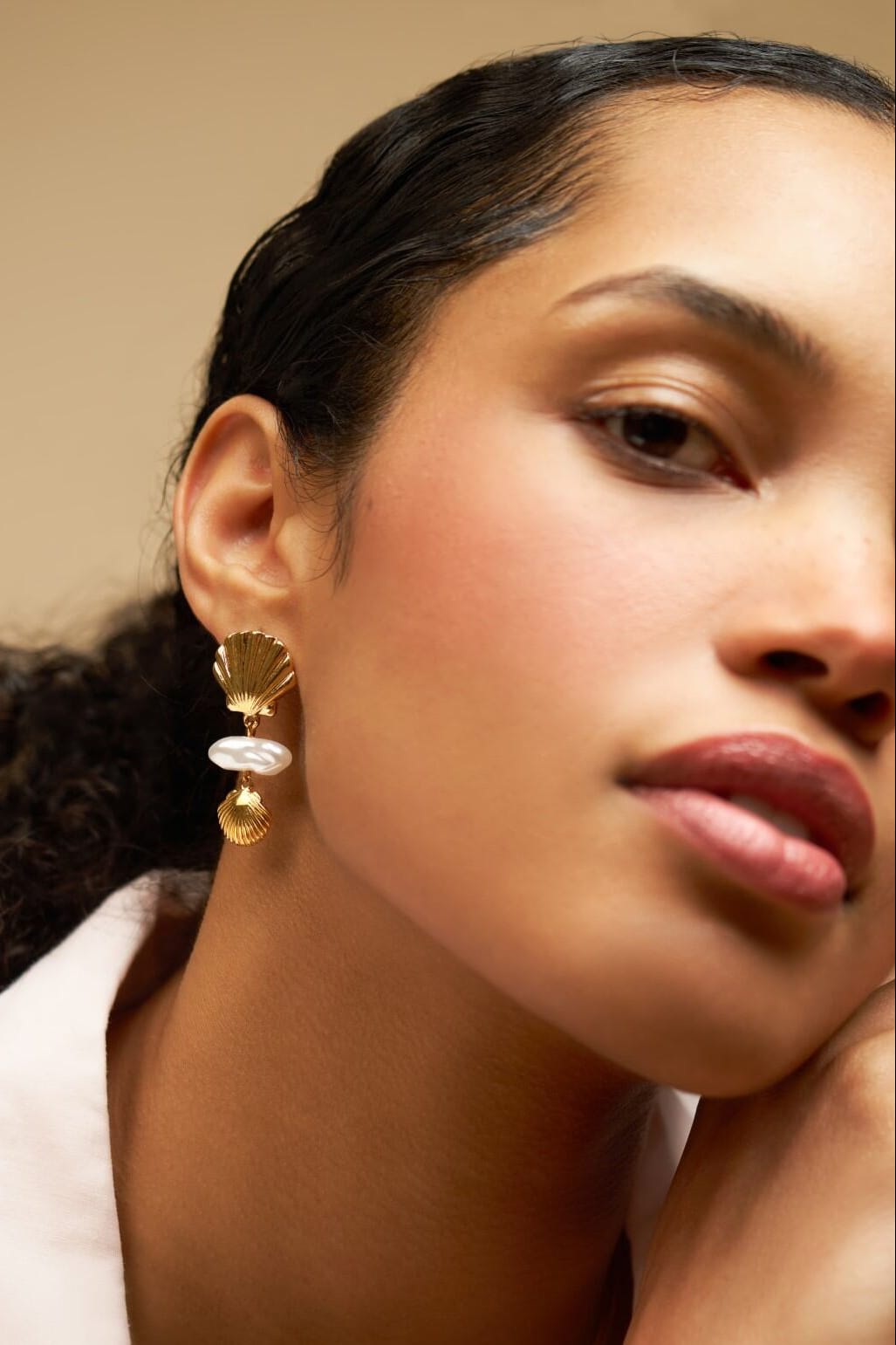 GOLD EARRINGS